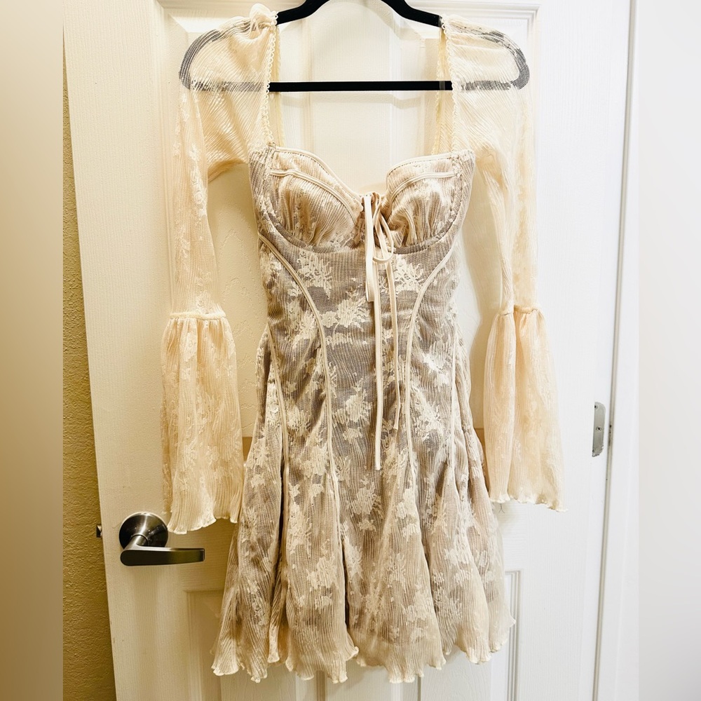 House of CB Analissa Cream Lace Corset Dress XS cup A/C- Regular Length NWOT - Picture 4 of 6